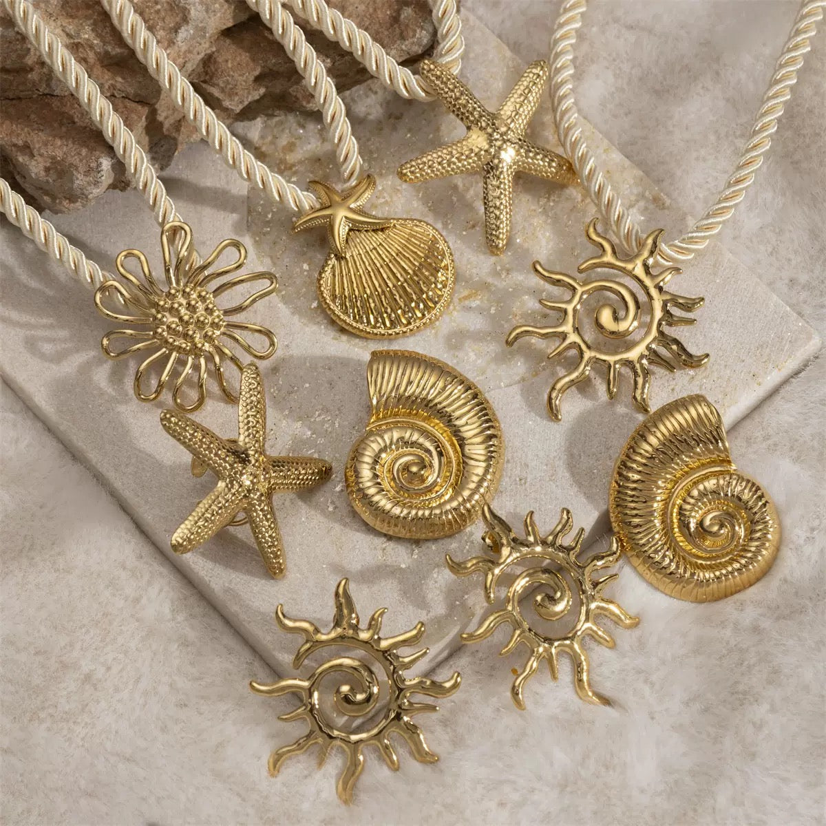 Aegean Artefacts - Concha Aurelia Necklace